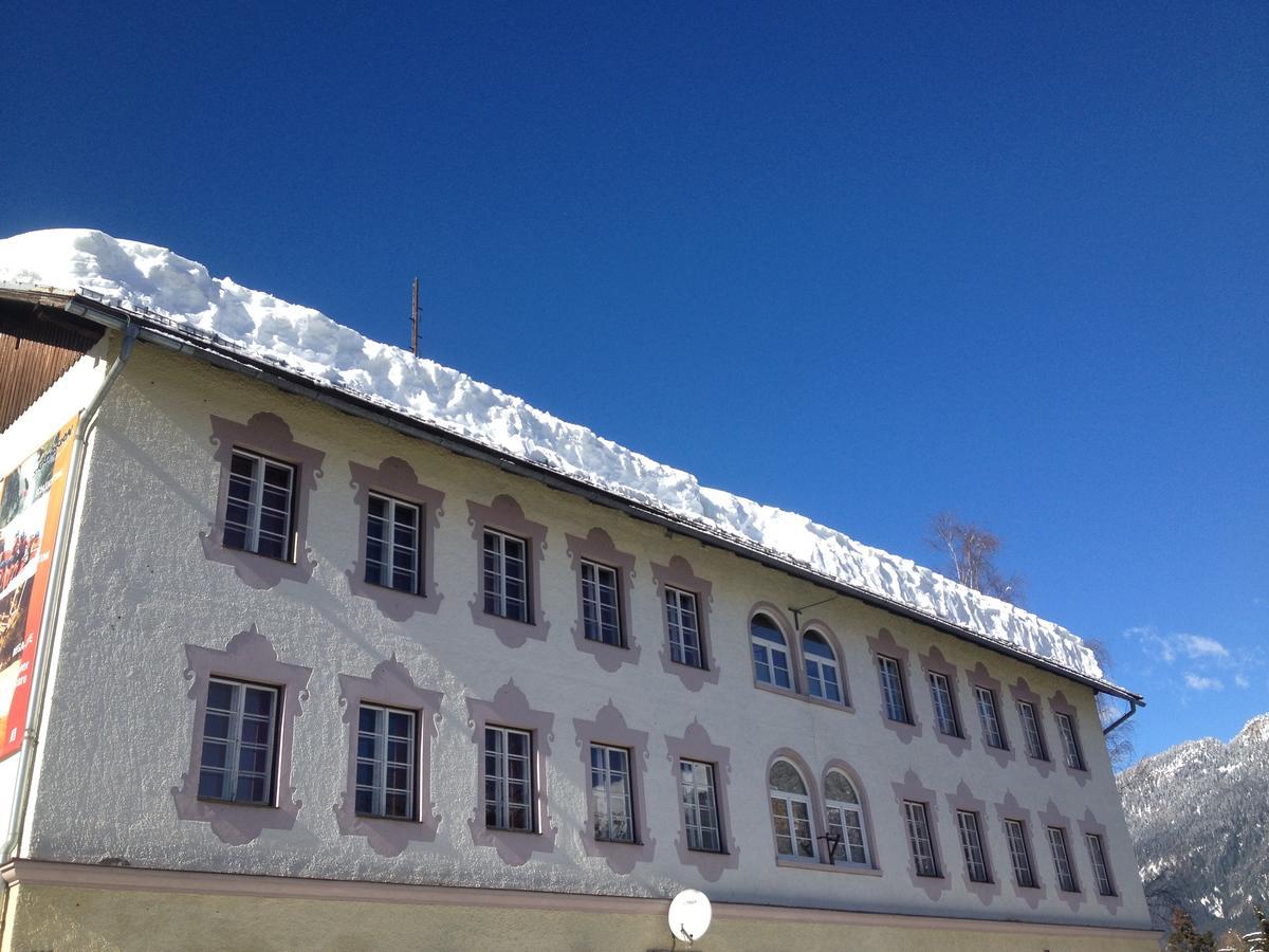 Fit Und Fun Sportherberge Kotschach-Mauthen Exterior photo